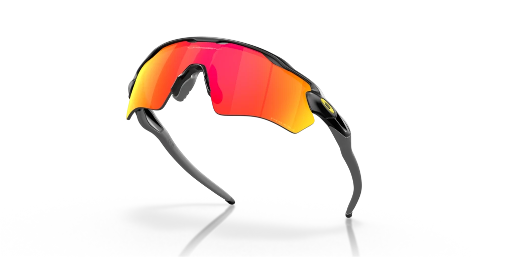 Oakley Junior OJ9001 900127 - 31 - Çocuk Güneş Gözlükleri